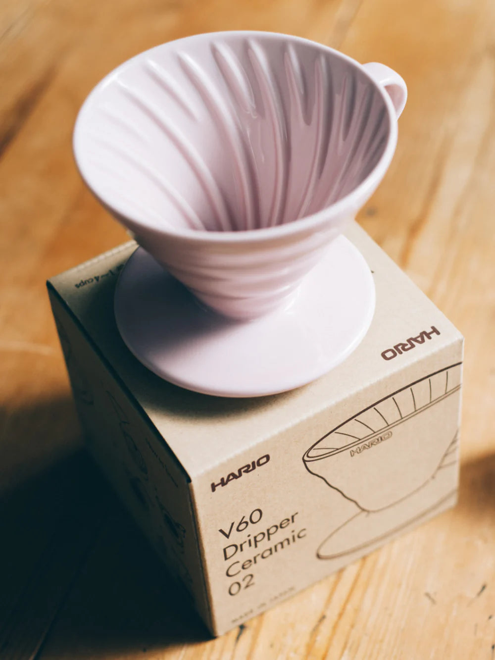 
                  
                    HARIO V60-02 (céramique)
                  
                