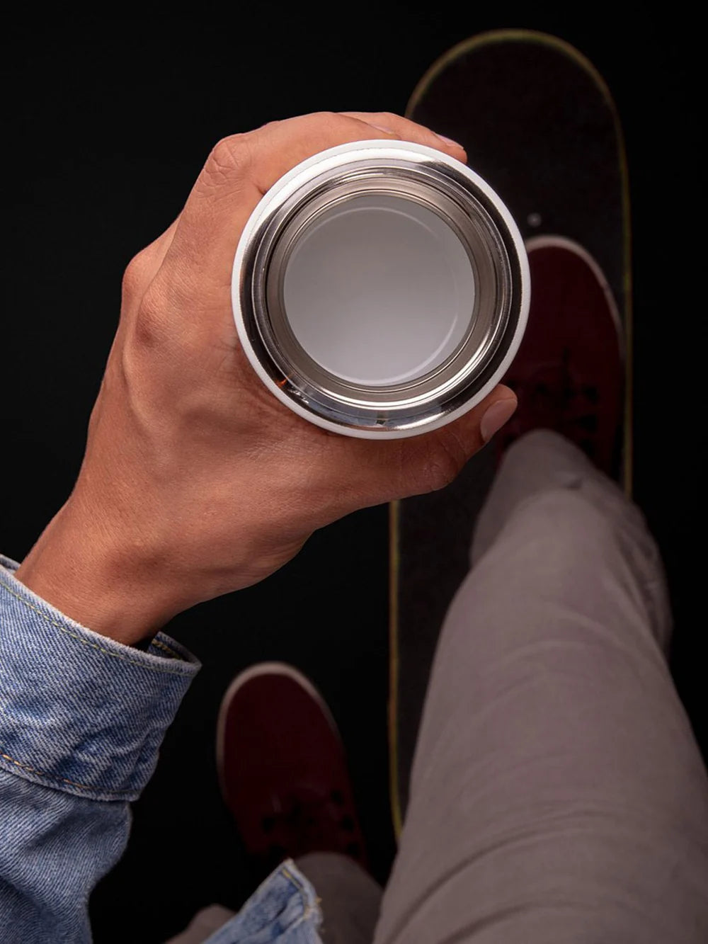 
                  
                    FELLOW Carter Move (473 ml / 16 oz)
                  
                