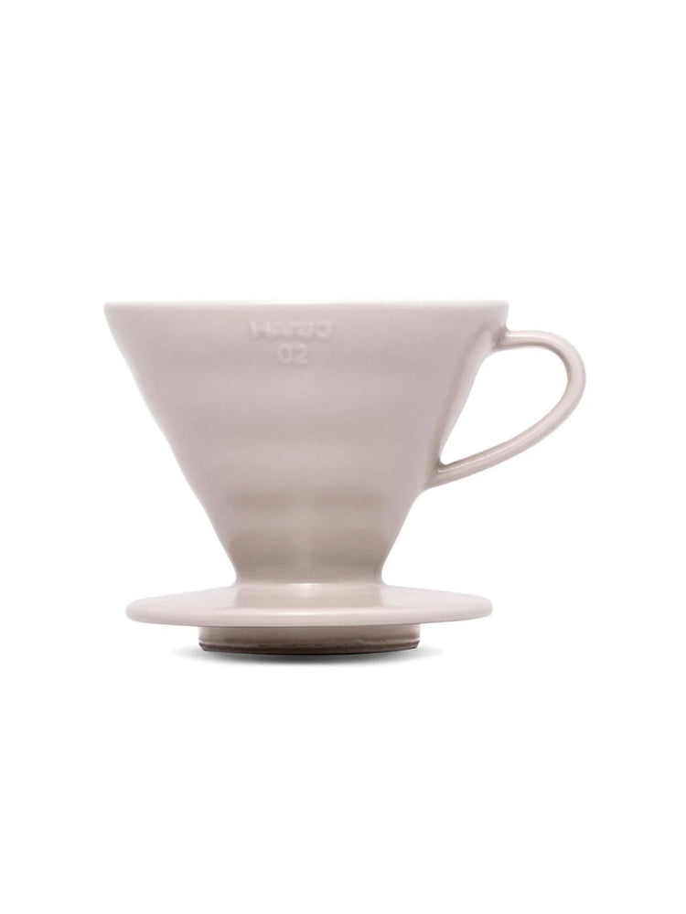
                  
                    HARIO V60-02 (céramique)
                  
                